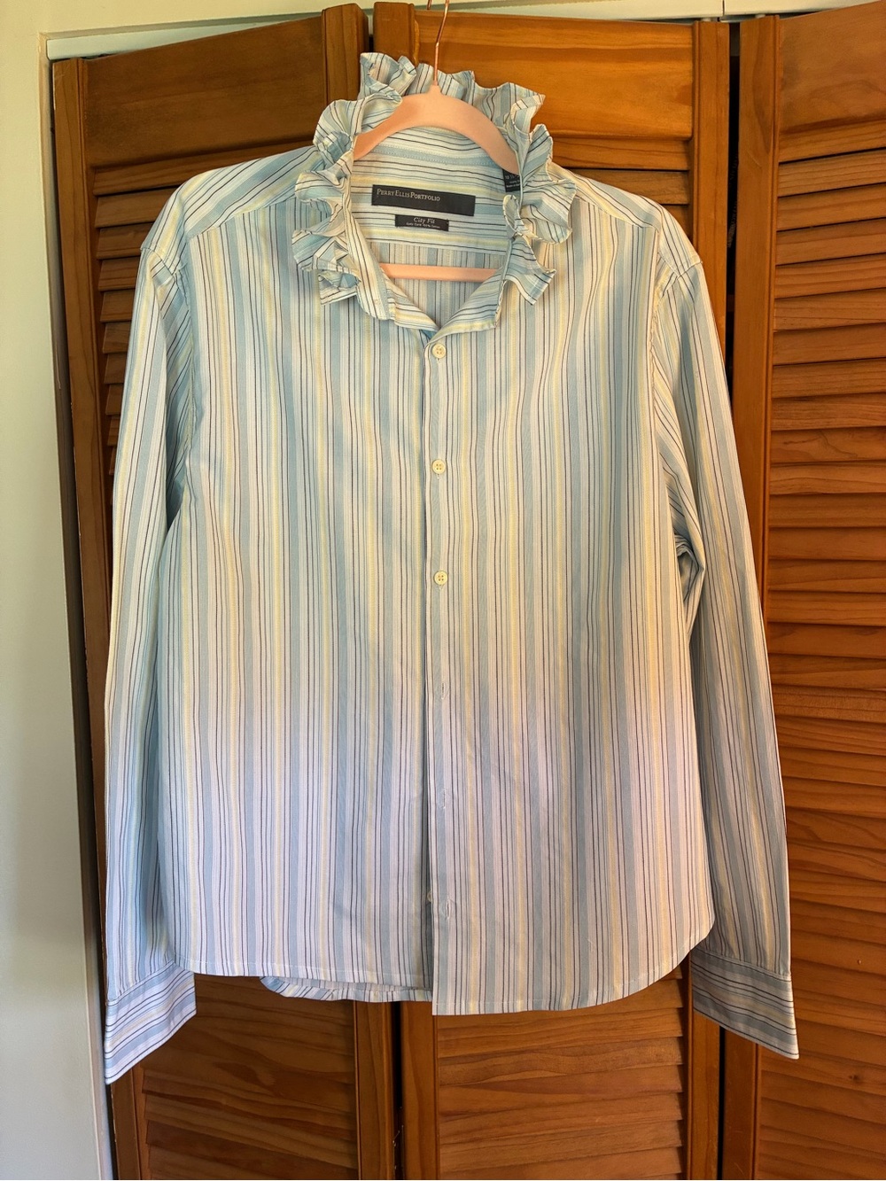 Perry Ellis Light Blue and White Striped Ruffle Collar Button-Front Shirt - Picture 6 of 6